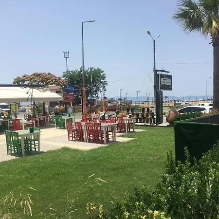 Sarimsakli Meydaninda Denize 0 1+1 Esyali Apartamento Ayvalı